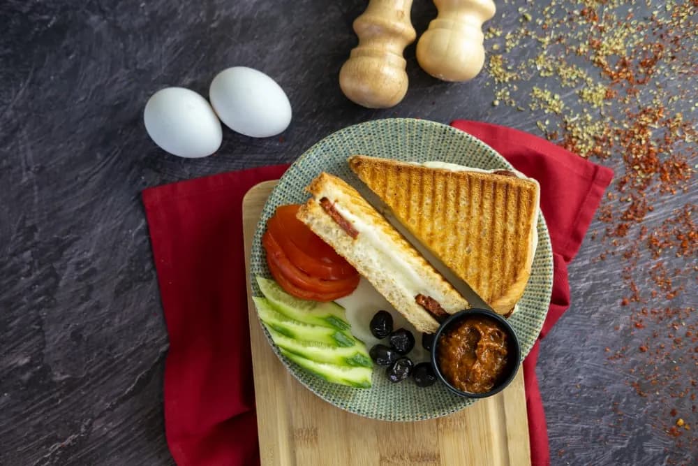 Karışık tost