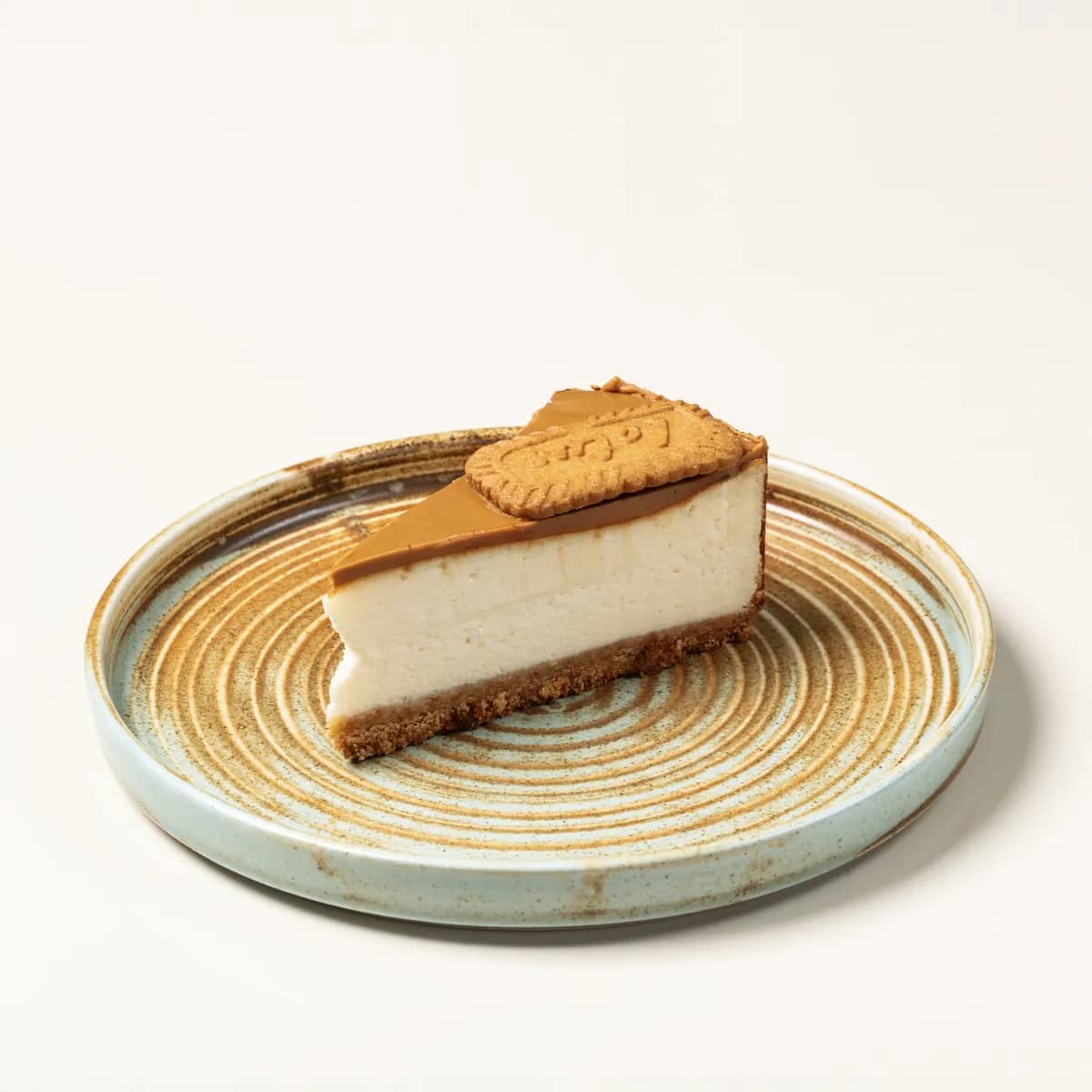 Lotus cheesecake